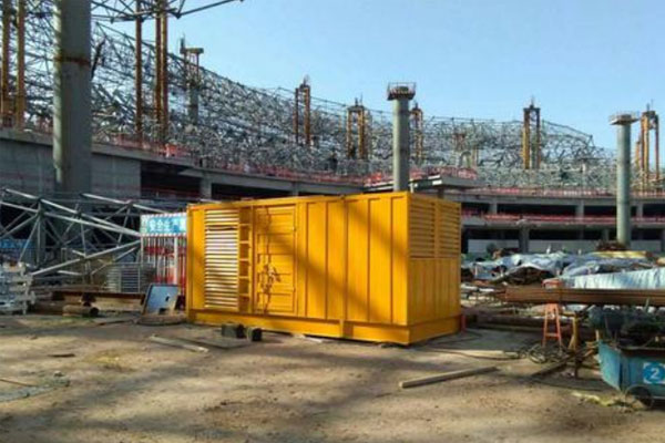 王屋镇发电机出租如何判断空气滤清器是否需要更换？